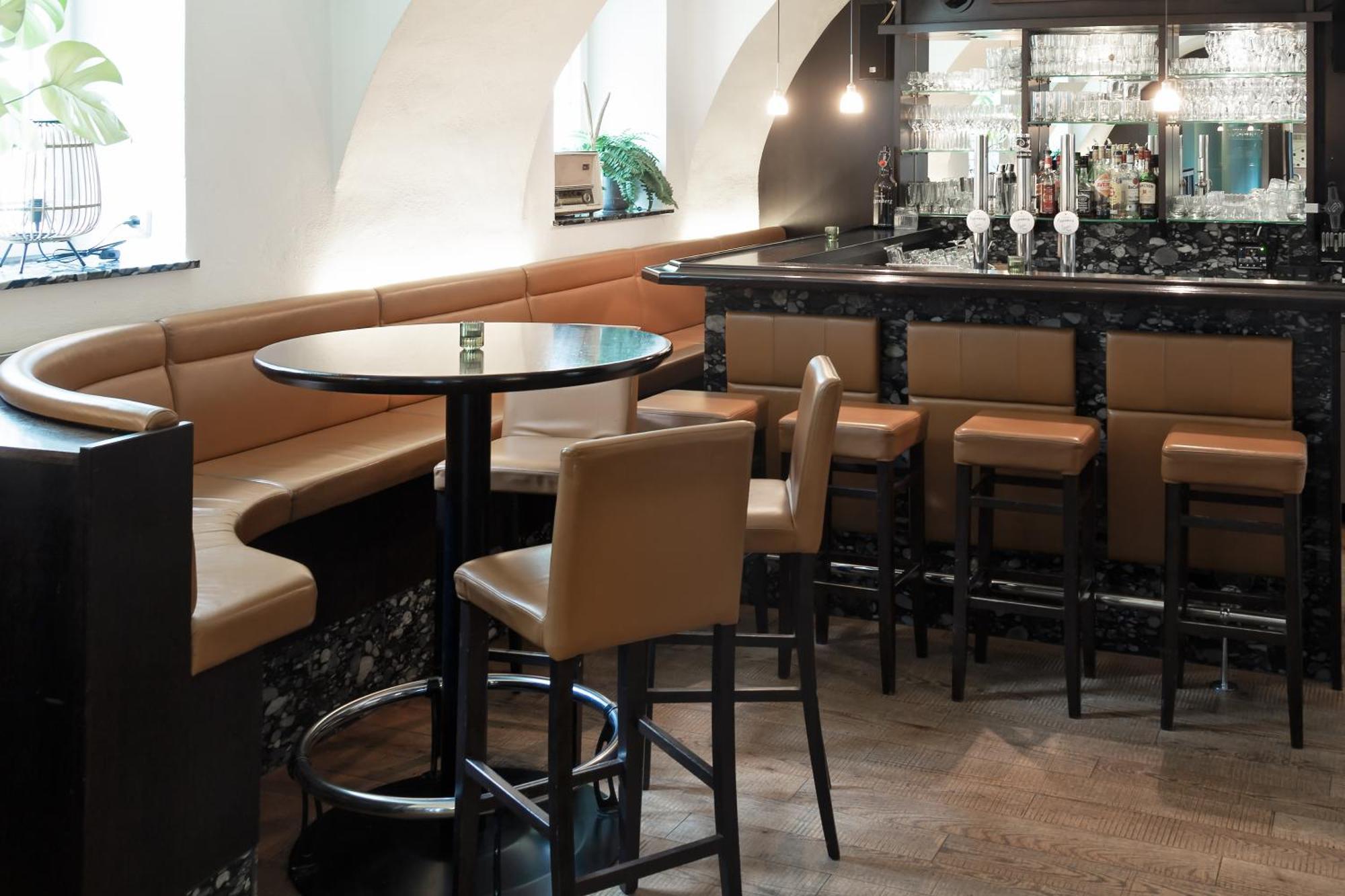 Fruhstuckshotel Scharinger Haag am Hausruck Екстериор снимка