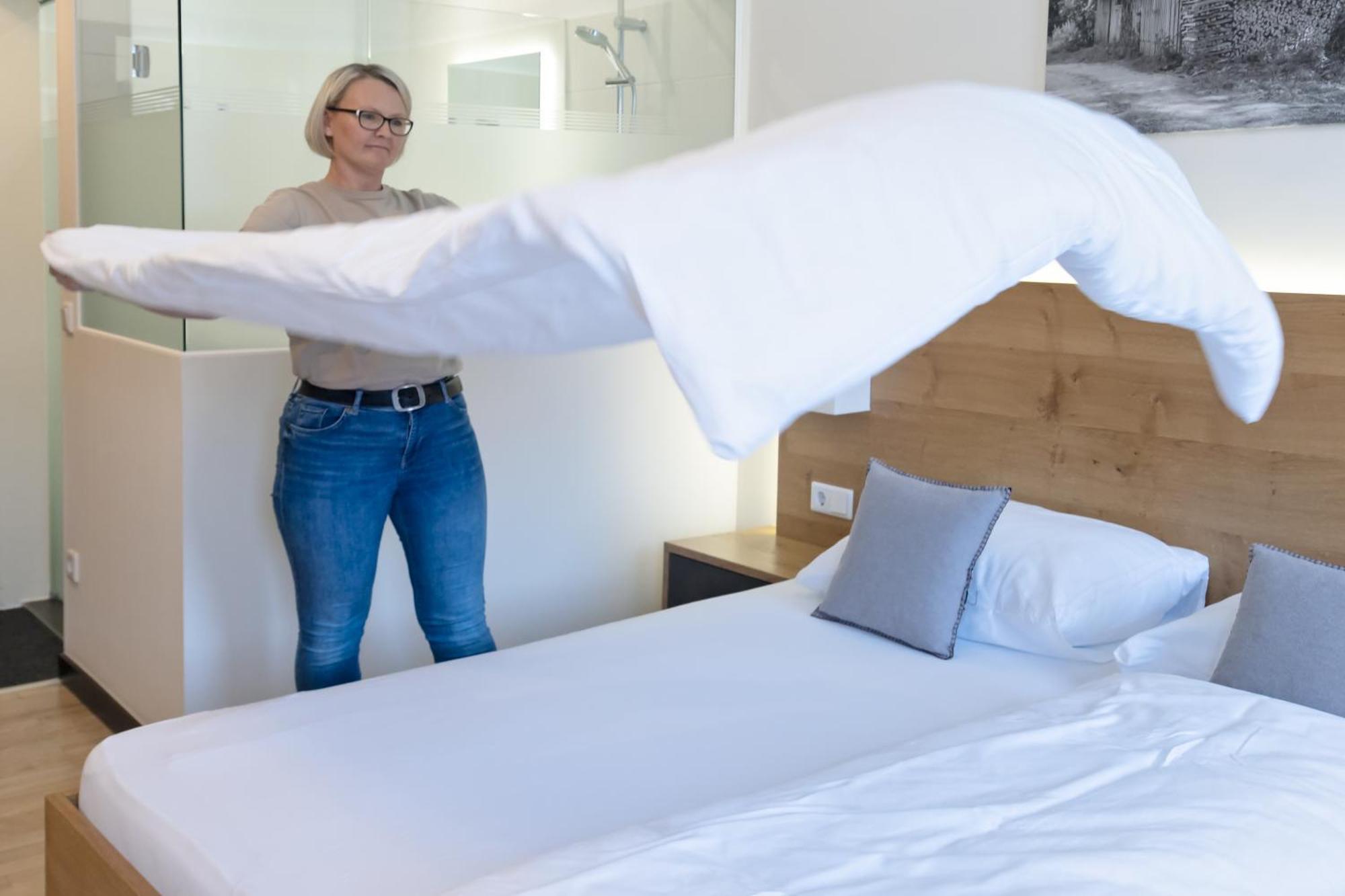 Fruhstuckshotel Scharinger Haag am Hausruck Екстериор снимка